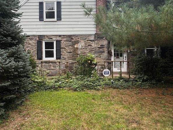 805 E Penn Pines Boulevard, Aldan PA 19018