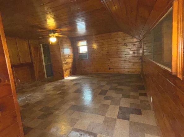 805 E Penn Pines Boulevard, Aldan PA 19018