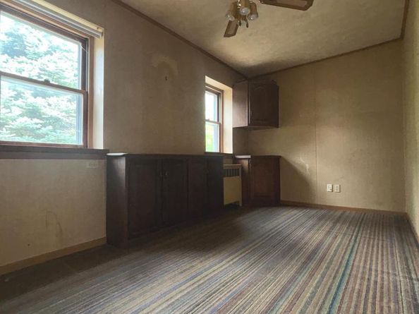 805 E Penn Pines Boulevard, Aldan PA 19018