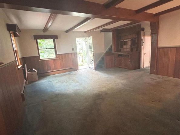 805 E Penn Pines Boulevard, Aldan PA 19018