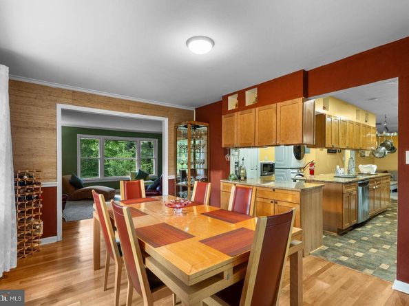 3706 Quaint Acres Circle, Falls Church VA 22041