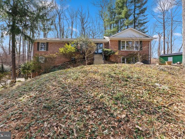 3706 Quaint Acres Circle, Falls Church VA 22041