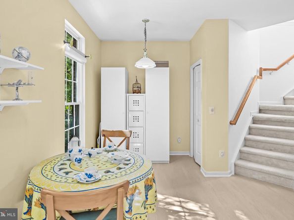 4925 Waple Lane, Alexandria VA 22304