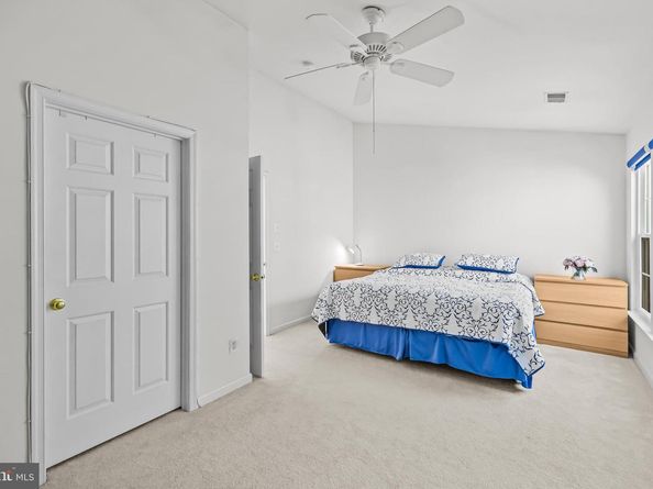 4925 Waple Lane, Alexandria VA 22304