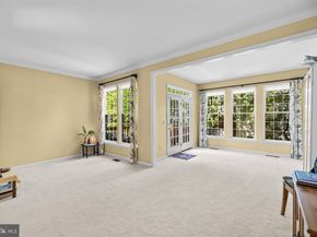 4925 Waple Lane, Alexandria VA 22304