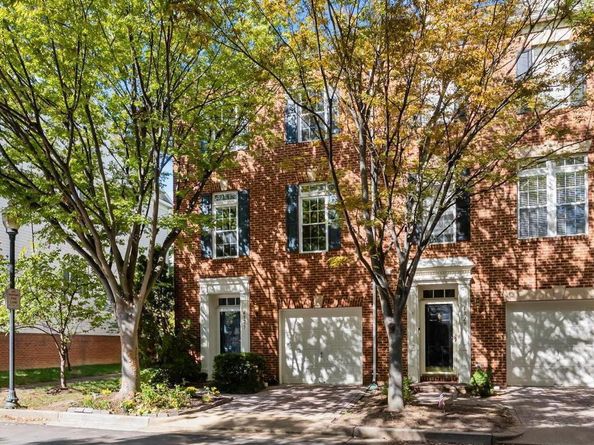 4925 Waple Lane, Alexandria VA 22304