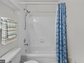 4925 Waple Lane, Alexandria VA 22304
