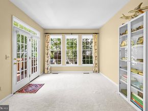 4925 Waple Lane, Alexandria VA 22304