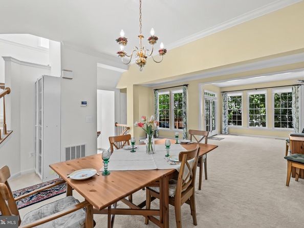 4925 Waple Lane, Alexandria VA 22304