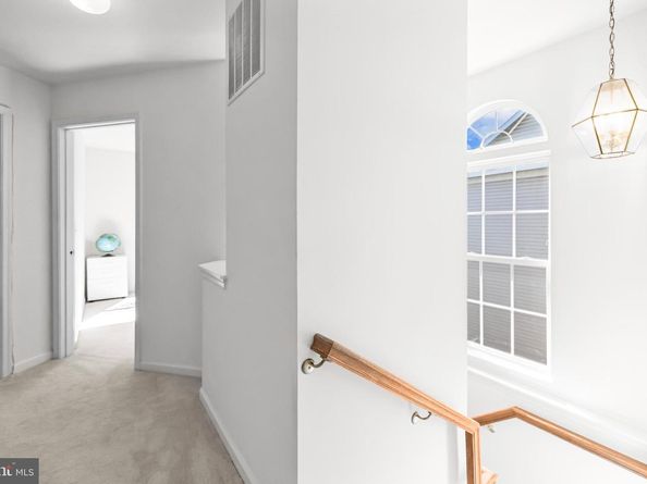 4925 Waple Lane, Alexandria VA 22304