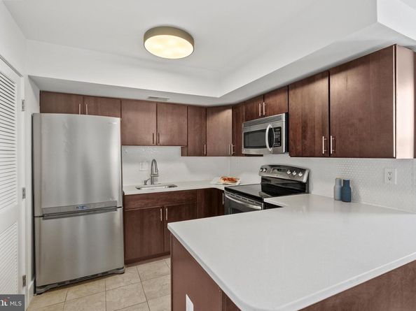1461 Girard Street NW 201, Washington DC 20009