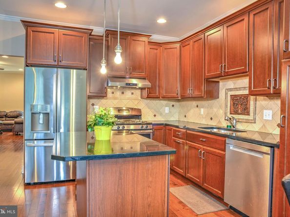 39 Brinkmanns Way, Feasterville Trevose PA 19053