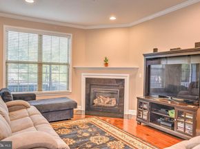 39 Brinkmanns Way, Feasterville Trevose PA 19053