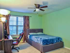 39 Brinkmanns Way, Feasterville Trevose PA 19053