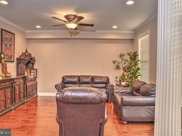 39 Brinkmanns Way, Feasterville Trevose PA 19053
