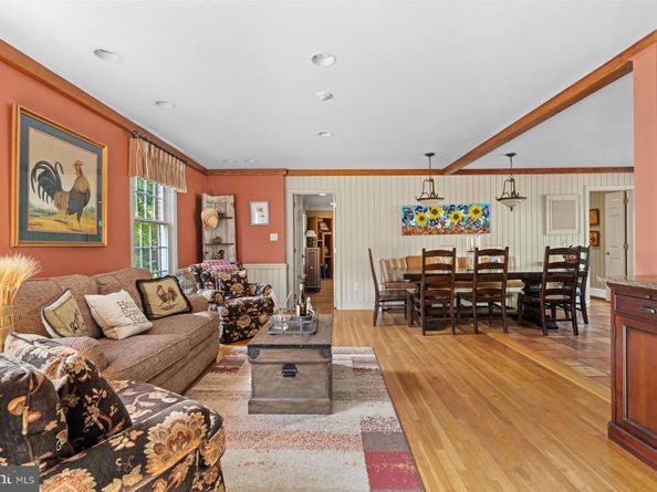 275 Woodcock Lane, Ambler PA 19002