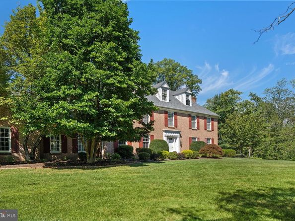 275 Woodcock Lane, Ambler PA 19002