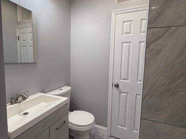 5787 Hunter Street, Philadelphia PA 19131