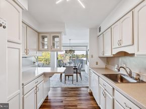 1001 City Avenue W811, Wynnewood PA 19096
