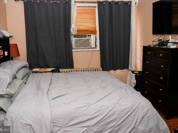 3925 L Street, Philadelphia PA 19124
