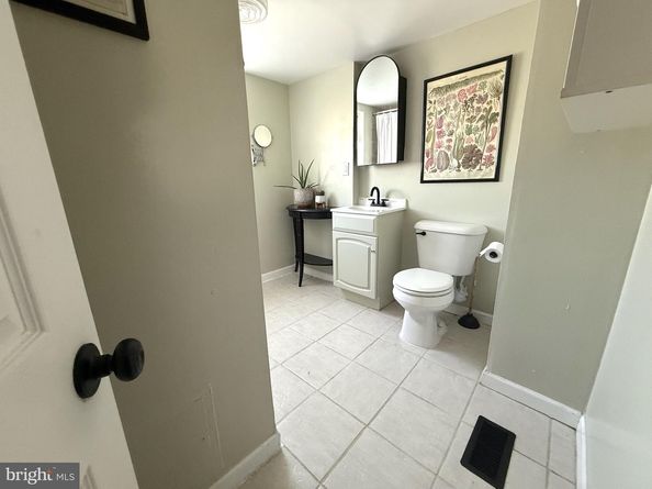 2608 Cedar Street, Philadelphia PA 19125