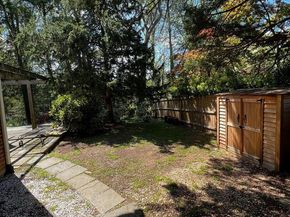 6523 Kerns Road, Falls Church VA 22044
