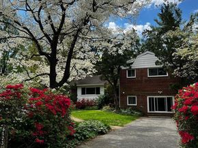 6523 Kerns Road, Falls Church VA 22044