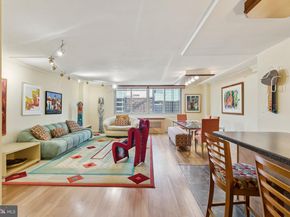 1919 Chestnut Street 2601, Philadelphia PA 19103