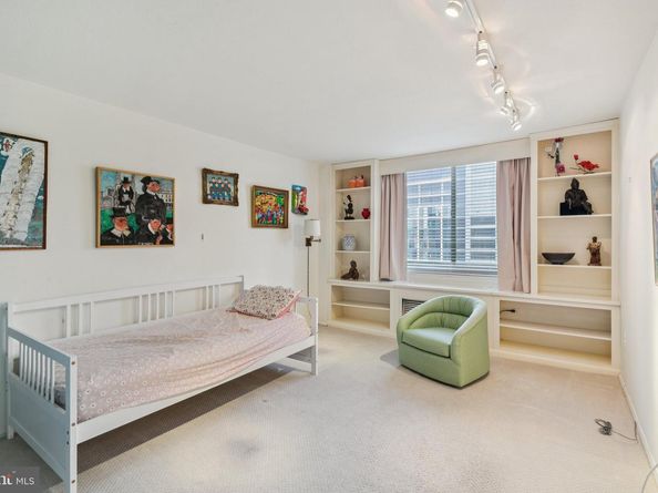 1919 Chestnut Street 2601, Philadelphia PA 19103