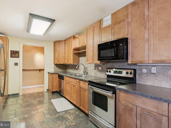 1919 Chestnut Street 2601, Philadelphia PA 19103