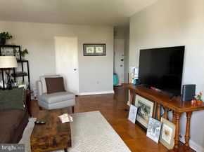 2601 Pennsylvania Avenue 842, Philadelphia PA 19130