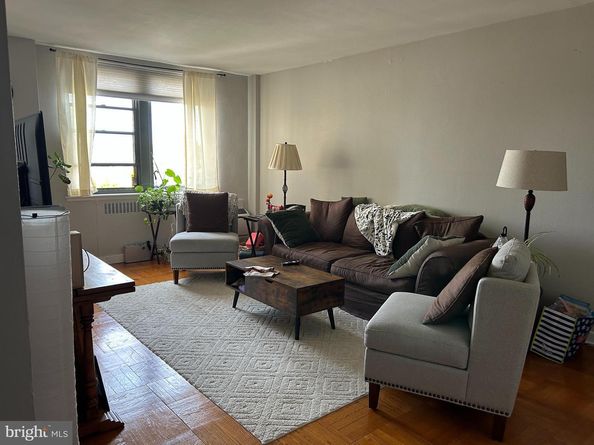 2601 Pennsylvania Avenue 842, Philadelphia PA 19130
