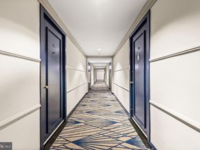 2601 Pennsylvania Avenue 842, Philadelphia PA 19130