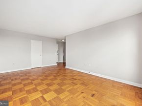 2601 Pennsylvania Avenue 842, Philadelphia PA 19130