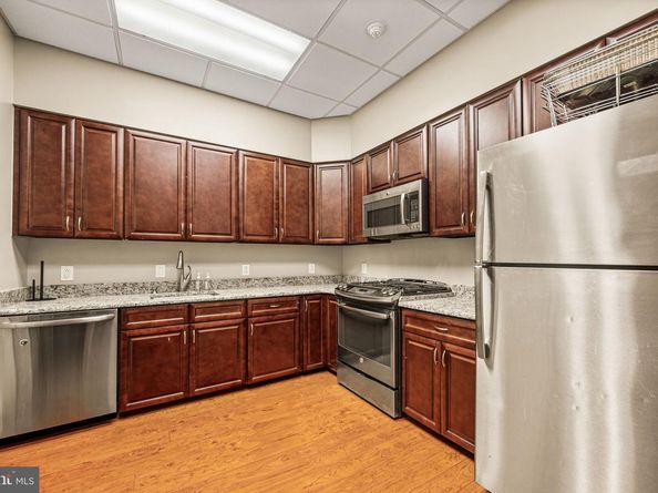2601 Pennsylvania Avenue 842, Philadelphia PA 19130