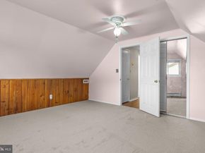 16 Vividleaf Lane, Levittown PA 19054