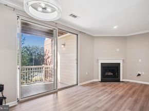 2111 Highcourt Lane 302, Herndon VA 20170
