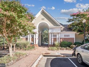 2111 Highcourt Lane 302, Herndon VA 20170