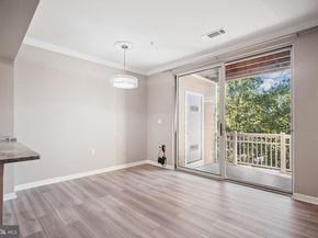 2111 Highcourt Lane 302, Herndon VA 20170