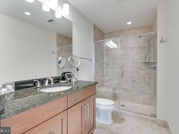 8220 Crestwood Heights Drive 316, Mclean VA 22102