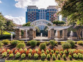 8220 Crestwood Heights Drive 316, Mclean VA 22102