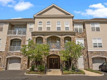1202 Knox Court