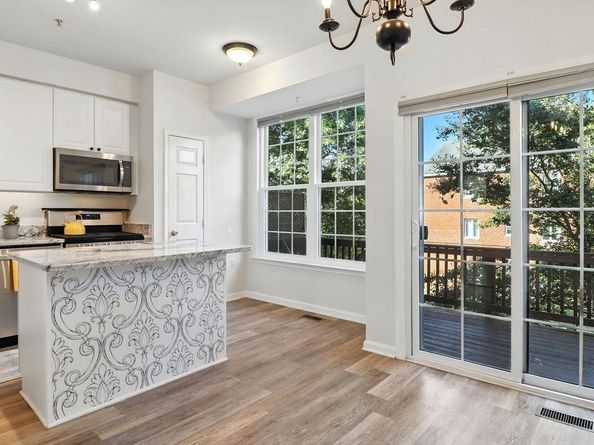 1120 S Monroe Street, Arlington VA 22204