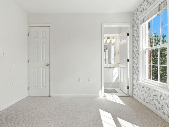1120 S Monroe Street, Arlington VA 22204