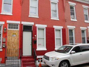 3085 Potter Street