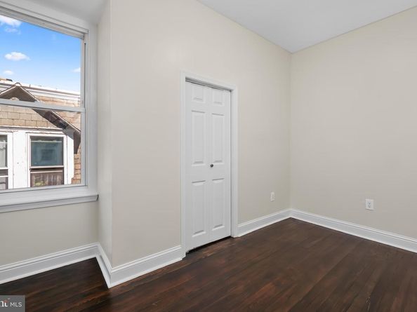 20 E Mount Pleasant Avenue, Philadelphia PA 19119