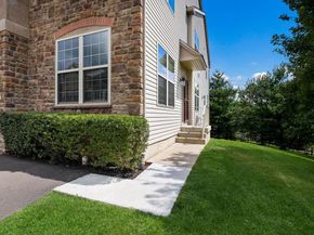 3 Brinkmanns Way, Feasterville Trevose PA 19053