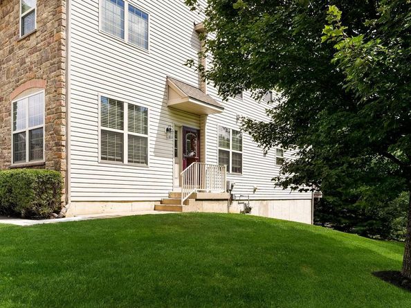 3 Brinkmanns Way, Feasterville Trevose PA 19053