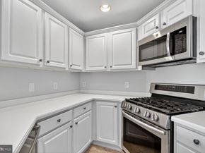 1050 N Stuart Street 701, Arlington VA 22201