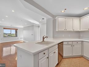 1050 N Stuart Street 701, Arlington VA 22201